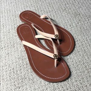 Tory Burch patent leather logo sandal